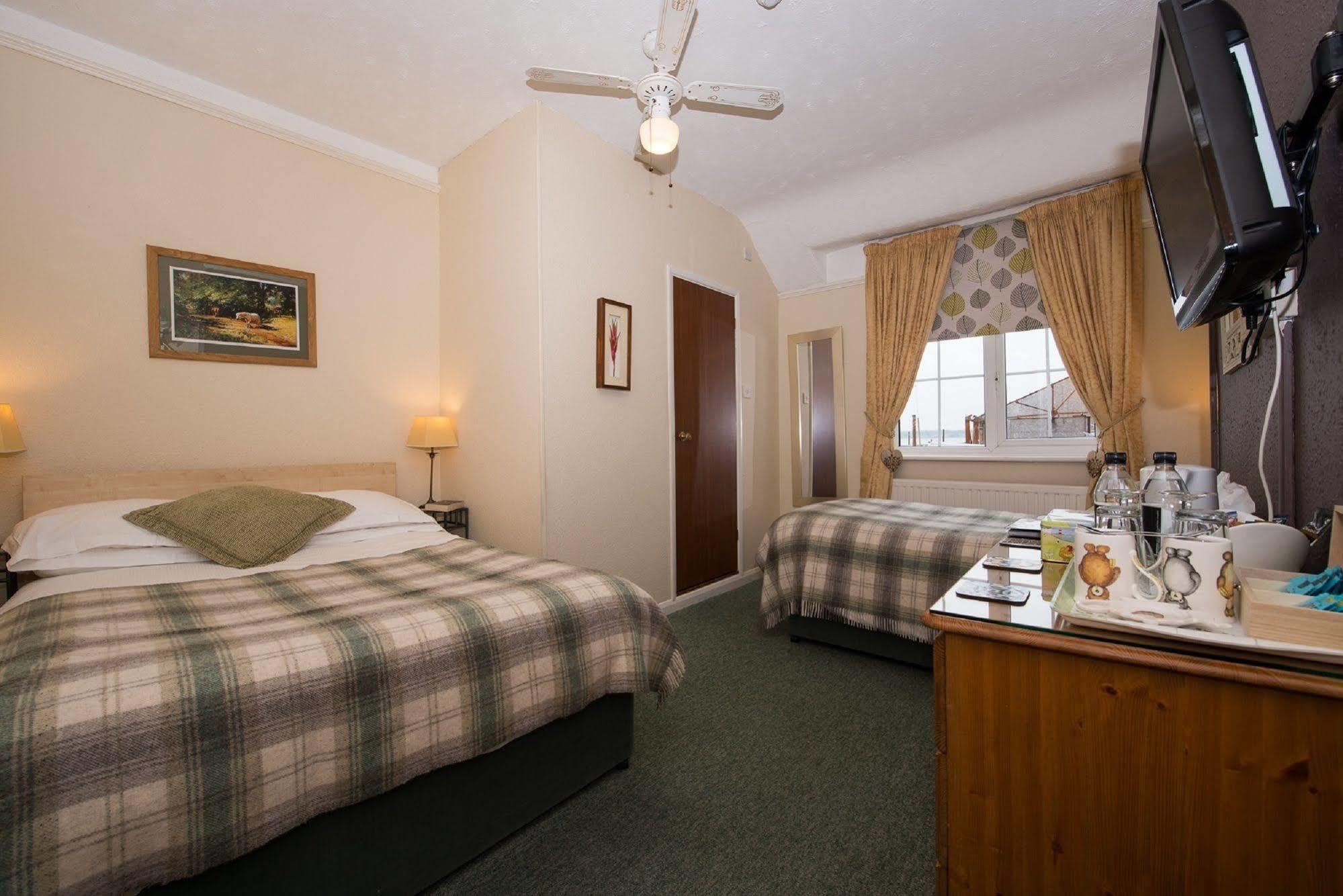 The Maples Bed & Breakfast Хайт Екстериор снимка