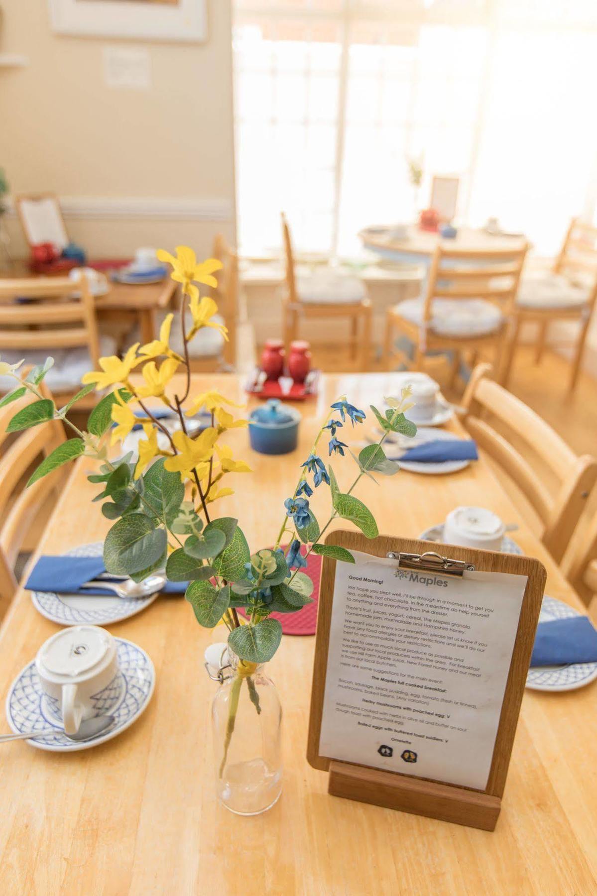 The Maples Bed & Breakfast Хайт Екстериор снимка